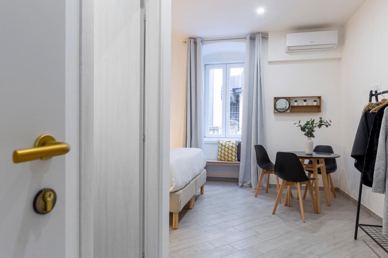 Quiet Studio In The Heart Of The City Triest Exterior foto